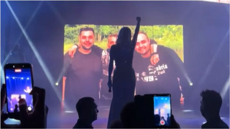 Πάνος Κιάμος και Πάολα τίμησαν τους νεκρούς του ΠΑΟΚ στη Ρουμανία και τις εργάτριες της «Βιολάντα»