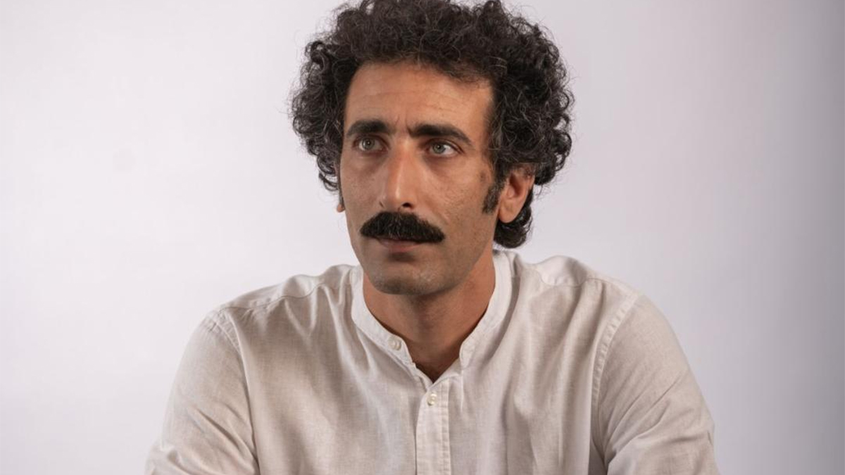 Ο Γιάννης Διονυσίου στην Μπουάτ Απανεμιά