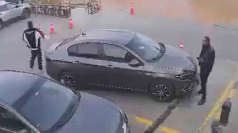 Κατέρρευσε το έδαφος στην Αίγυπτο και «κατάπιε» δύο κτήρια