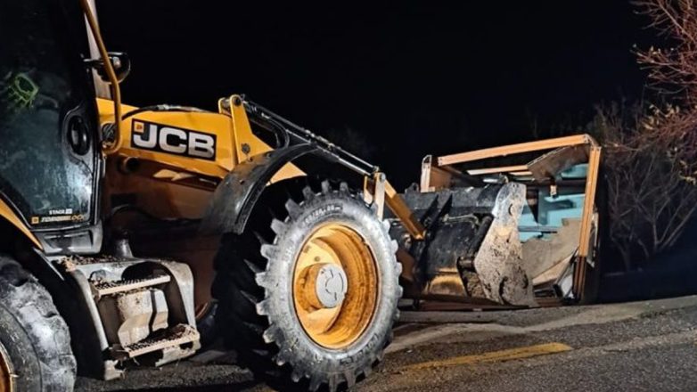 Κέρκυρα: Ανεμοστρόβιλος χτύπησε τον Αφιώνα – Ζημιές σε στέγες σπιτιών