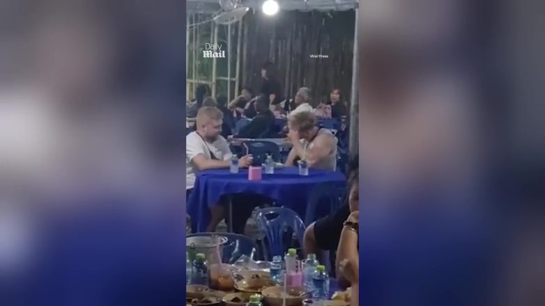 Ταϊλάνδη: Ευρωπαίοι τουρίστες μπέρδεψαν κηδεία με εστιατόριο και ζήτησαν …μενού