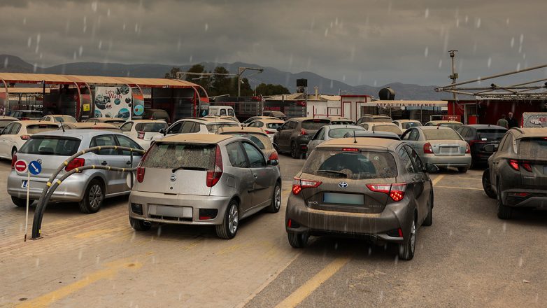 Έρχονται λασποβροχές και θυελλώδεις νοτιάδες