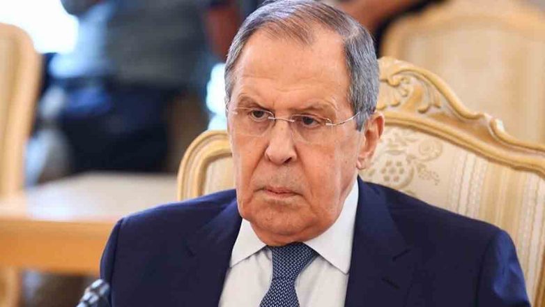 Λαβρόφ για Ζελένσκι: «Βάζει την πολιτική του καριέρα πάνω από μια ειρηνευτική συμφωνία»