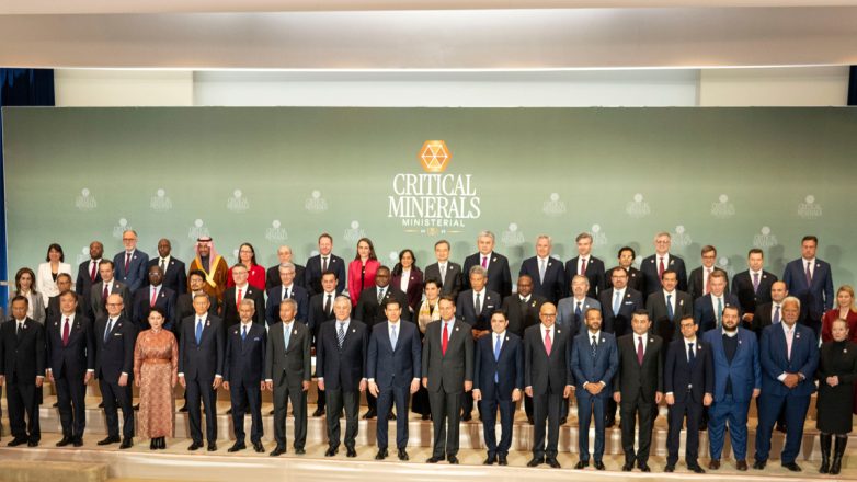 Συμφωνία συνεργασίας για τα κρίσιμα ορυκτά μεταξύ ΕΕ, ΗΠΑ και Ιαπωνίας