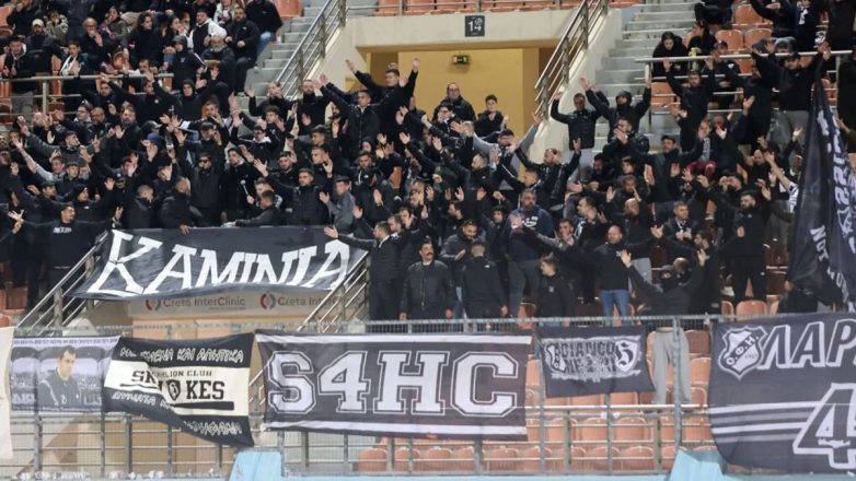 Καλεί τους οπαδούς στο πλευρό του