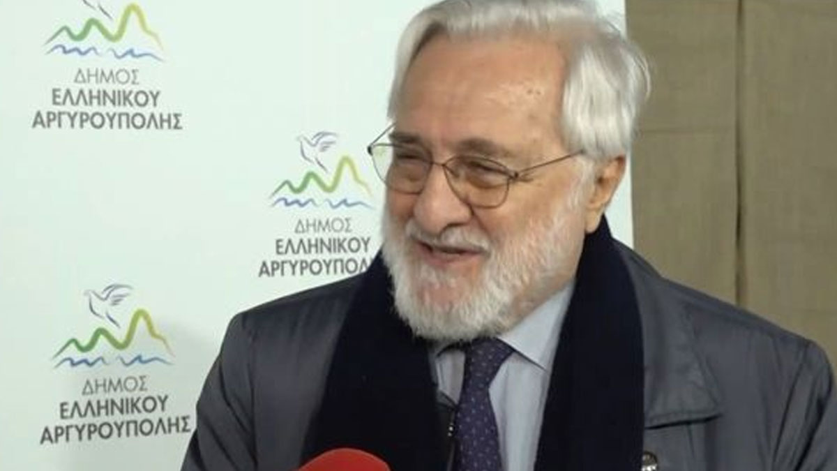 «Μου είπε “ο Καποδίστριας θα είναι η καλύτερή μας ταινία” και έφυγε» – Η συγκινητική εξομολόγηση του Γιάννη Σμαραγδή