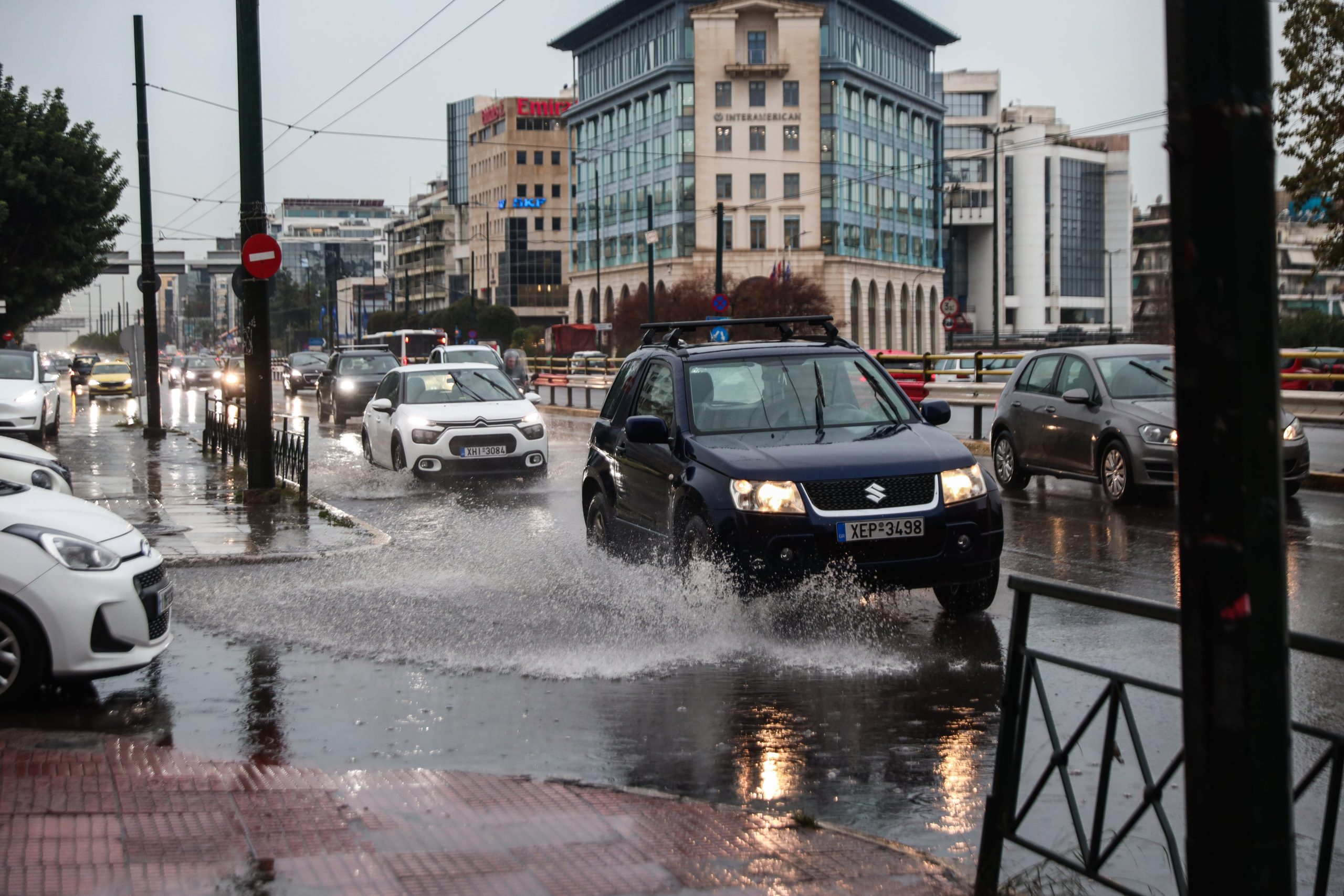 Ουρές χιλιομέτρων στον Κηφισό – Στο «κόκκινο» Αττική Οδός και Κηφισίας