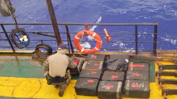 Πολυνησία: Κατάσχεση 4,2 τόνων κοκαΐνης από το Πολεμικό Ναυτικό της Γαλλίας