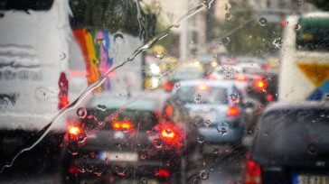 Πρόβλημα λόγω της νεροποντής στην Λ. Κηφισού