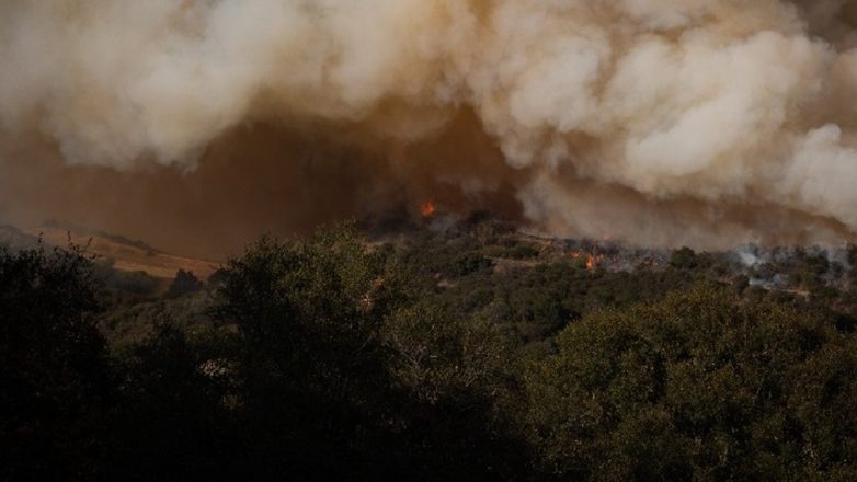 Οι καπνοί από τις πυρκαγιές σκοτώνουν πάνω από 24.000 πολίτες των ΗΠΑ κάθε χρόνο