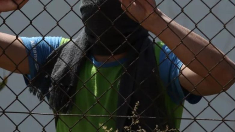 Απίστευτα βασανιστήρια στο κέντρο υποδοχής μεταναστών Μαλακάσας