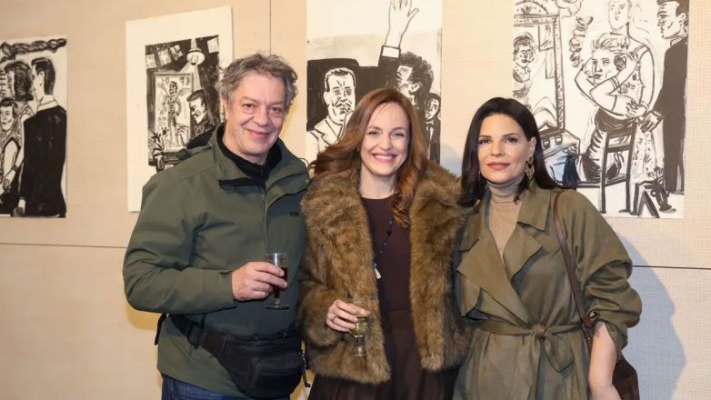 Γιάννης Τσορτέκης – Έλενα Μαυρίδου: Σπάνια κοινή δημόσια εμφάνιση του ζευγαριού – Πού βρέθηκαν;