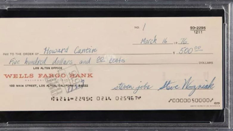 Δημοπρασία ρεκόρ: Πωλήθηκε 2,4 εκατ. δολάρια η πρώτη επιταγή 500 δολαρίων του Steve Jobs της Apple