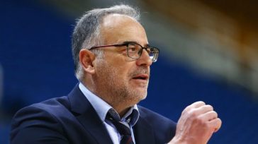 Mπάσκετ: Ενός λεπτού σιγή για τον Θανάση Σκουρτόπουλο