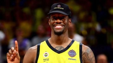 Παναθηναϊκός: Επανήλθε για Χέιζ-Ντέιβις και πάει για την ανατροπή