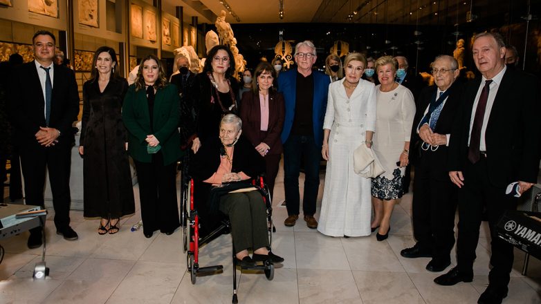 Μουσείο Ακρόπολης: Μια φωτογραφία και μια ανάμνηση στη μνήμη της Ελένης Γλύκατζη-Αρβελέρ