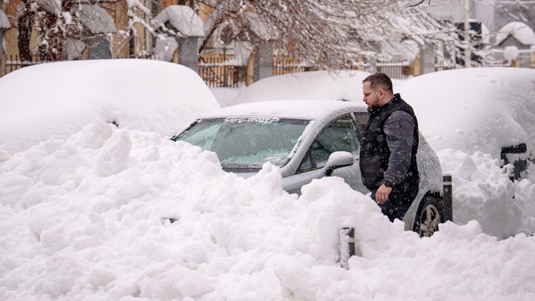 Χάος στη Ρουμανία από τις ισχυρές χιονοπτώσεις