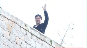 Το 12ωρο γύρισμα του Brad Pitt στην Ύδρα