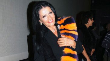 Ζωζώ Σαπουντζάκη: Τι πραγματικά της έχουν πει για τον θάνατο του συντρόφου της, Πύρρου Αναγνωστόπουλου