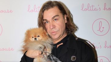 Συντετριμμένος ο Τρύφωνας Σαμαράς μετά το θάνατο του σκυλιού του – Θα εμφανιστεί απόψε στο J2US;