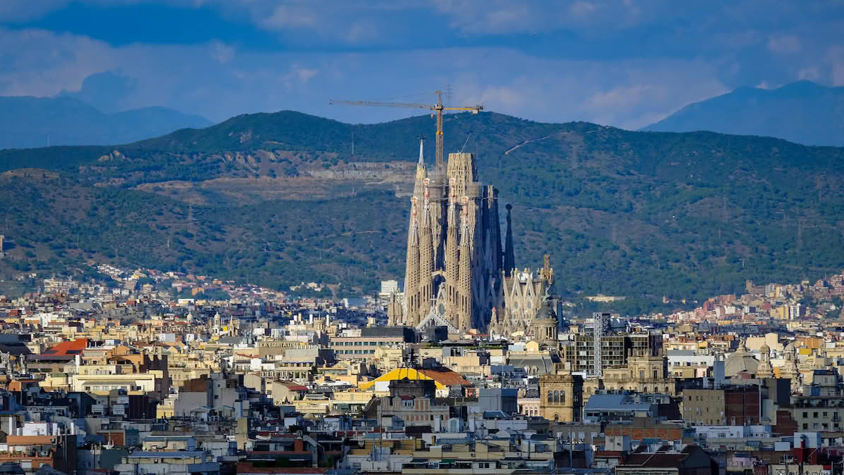 Τοποθετήθηκε το τελευταίο κομμάτι της Σαγράδα Φαμίλια