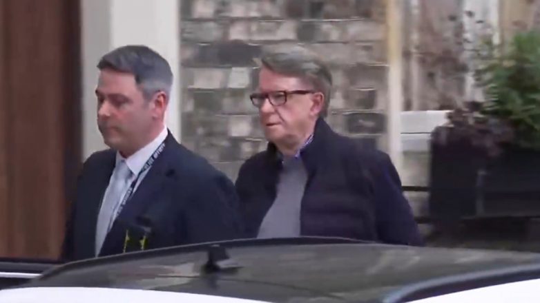 Συνελήφθη ο πρώην Βρετανός πρέσβης Πίτερ Μάντελσον για εμπλοκή του στην υπόθεση Έπστιν Συνελήφθη ο πρώην Βρετανός πρέσβης Πίτερ Μάντελσον για εμπλοκή του στην υπόθεση Έπστιν