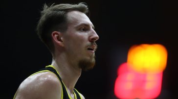 Άρης: Ενοχλήσεις ο Κουλμπόκα