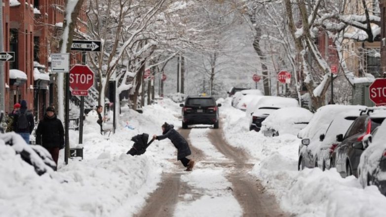 ΗΠΑ: Ιστορική χιονοθύελλα με 9,46 δισεκατομμύρια τόνους νερού