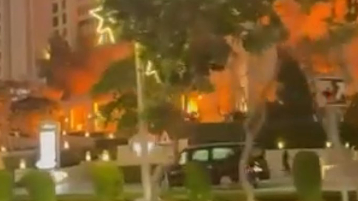 Βροχή από drones του Ιράν στο Ντουμπάι