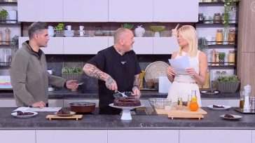 Δημήτρης Σκαρμούτσος σε Φαίη Σκορδά: «Αν δεις ότι δεν χορταίνεις σταμάτα, έχεις και γάμο!»