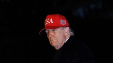 Wall Street Journal: «Ο Τραμπ είναι ανοιχτός στη στήριξη ένοπλων πολιτοφυλακών στο Ιράν»