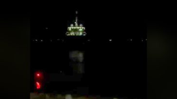 Απόβαση… και αποχώρηση! Ο Brad Pitt φεύγει διακριτικά από την Ύδρα