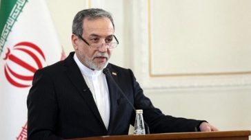 Αραγτσί: «Το Ιράν δεν ζητά εκεχειρία ούτε διαπραγματεύσεις με τις ΗΠΑ»