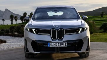 Πρώην σχεδιαστής της BMW κράζει τη νέα iX3: “Είναι βαρετή. Δεν με πείθει”