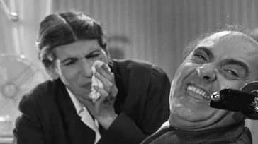 Φίνος Φίλμ: Όταν η «καρέκλα του πόνου» γινόταν πηγή γέλιου