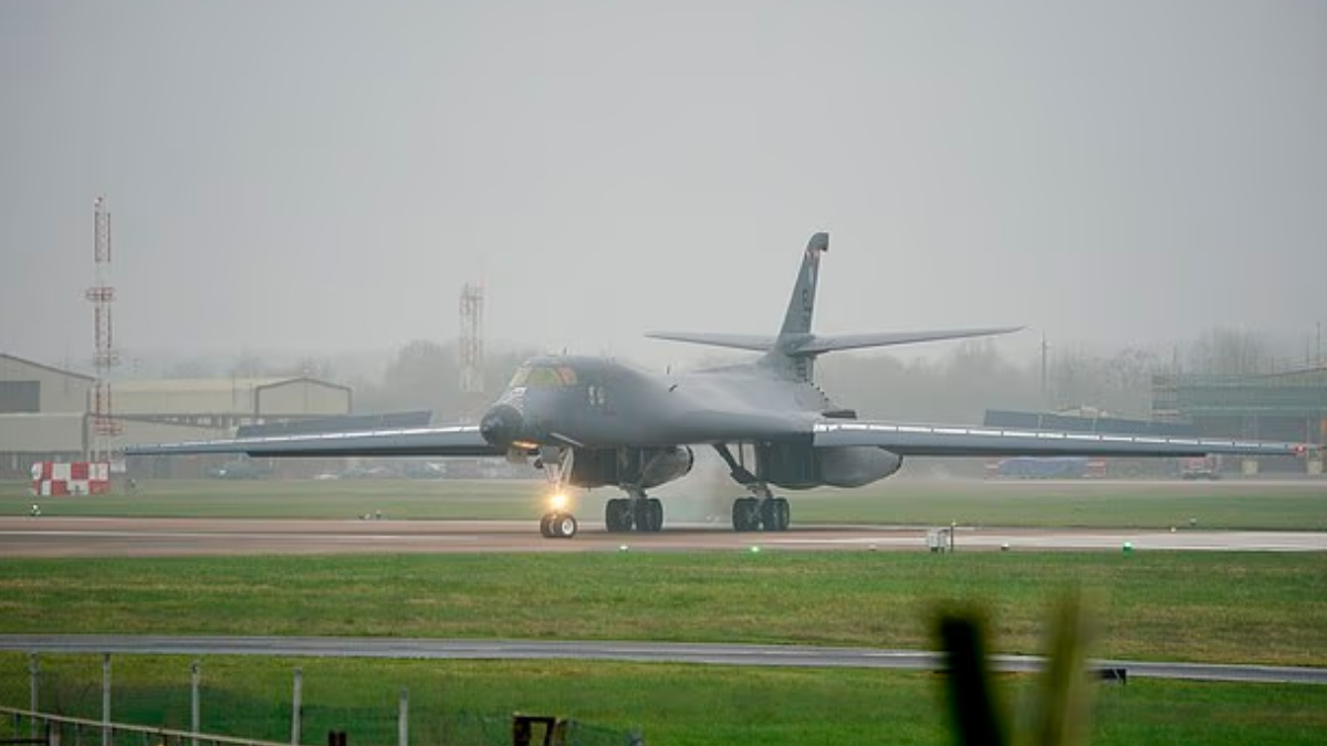 Η εμφάνιση των B-1 Lancer προμηνύει το «μεγάλο χτύπημα»