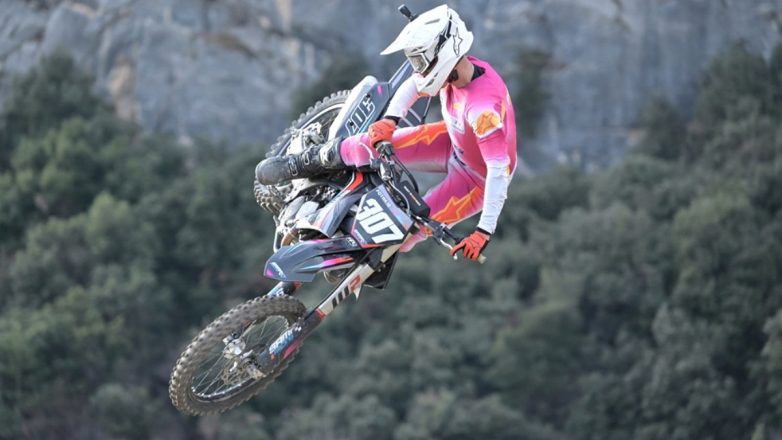 Ο 18χρονος Σωτήρης Φωτάκης συμμετέχει στο Βρετανικό Πρωτάθλημα MXGB