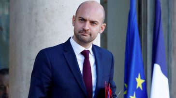 Η Γαλλία τριπλασιάζει την ανθρωπιστική βοήθεια στον Λίβανο