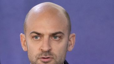 Παρίσι προς Μόσχα: Καμία απειλή δεν θα σταματήσει τη στήριξη της Γαλλίας προς την Ουκρανία