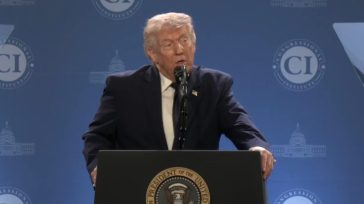 Κλιμάκωση της έντασης στη Μέση Ανατολή με αντιφατικά μηνύματα από τον Τραμπ