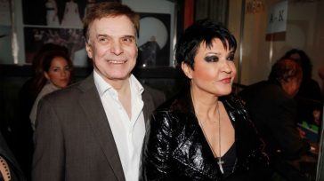 Κατιάνα Μπαλανίκα: «Ραγίζει» καρδιές το στεφάνι της στον Γιώργο Μαρίνο – «Η αγαπημένη σου Κατερίνα»