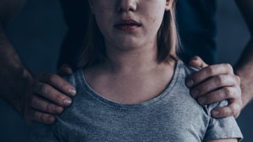 Νέα Σμύρνη: Υπόθεση βιασμού ανήλικης με «παγίδα» ένα γατάκι