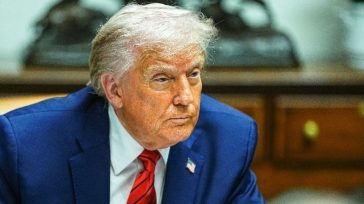 Τελεσίγραφο Τραμπ στο Ιράν να ανοίξει εντός 48 ωρών τα Στενά του Ορμούζ