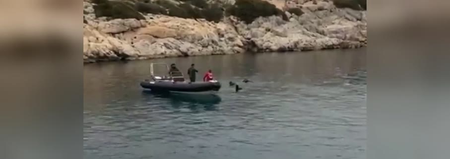 Λιμανάκια Βουλιαγμένης: Θρίλερ στο «Πηγάδι του Διαβόλου»