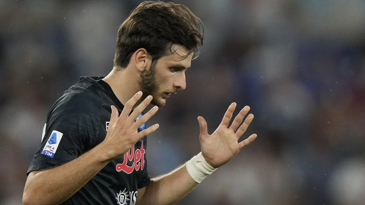 Άρσεναλ: Δίνει Μαρτινέλι και πάει για Κβαρατσχέλια