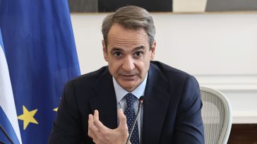 Μητσοτάκης: Σταθερή δέσμευση η μόνιμη βελτίωση του εισοδήματος