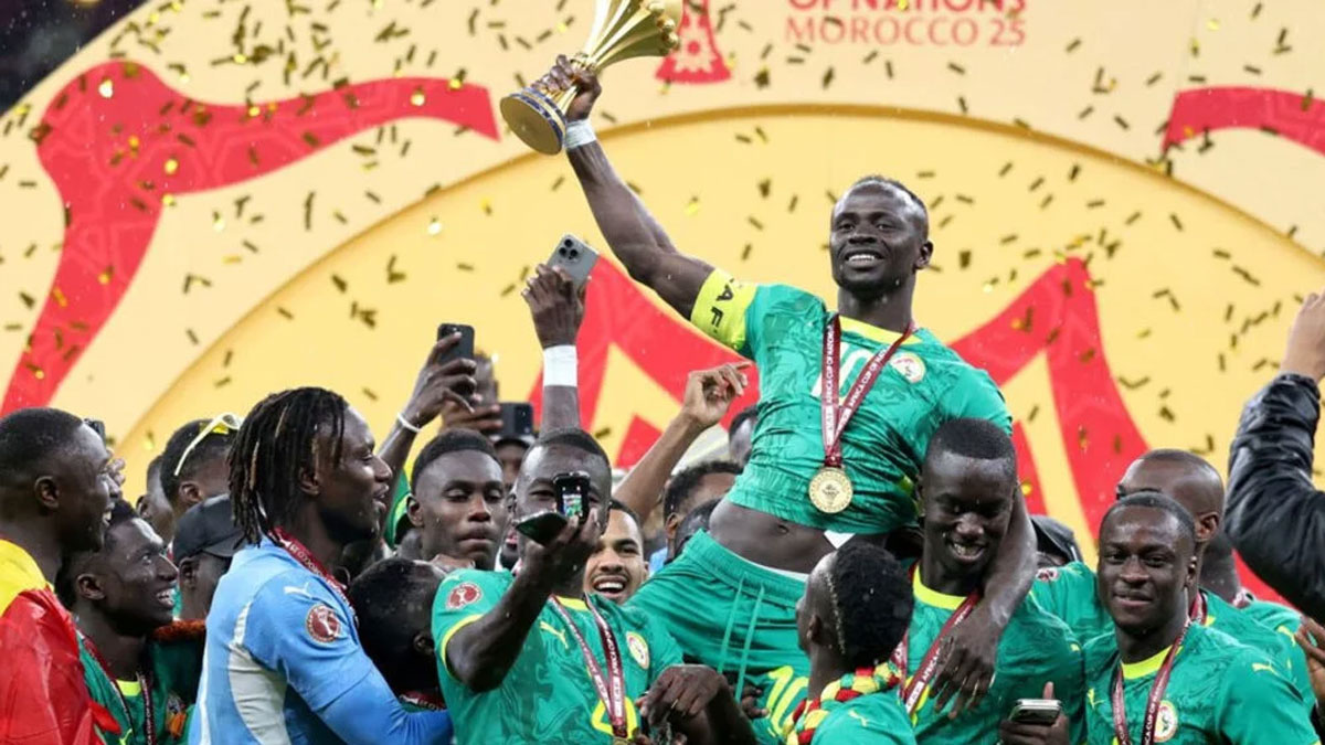 Φιλικό-φιέστα για το τρόπαιο η Σενεγάλη στο Παρίσι!