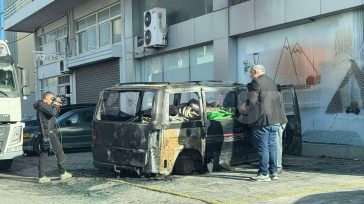 Φωτιά σε αυτοκίνητο στο Περιστέρι