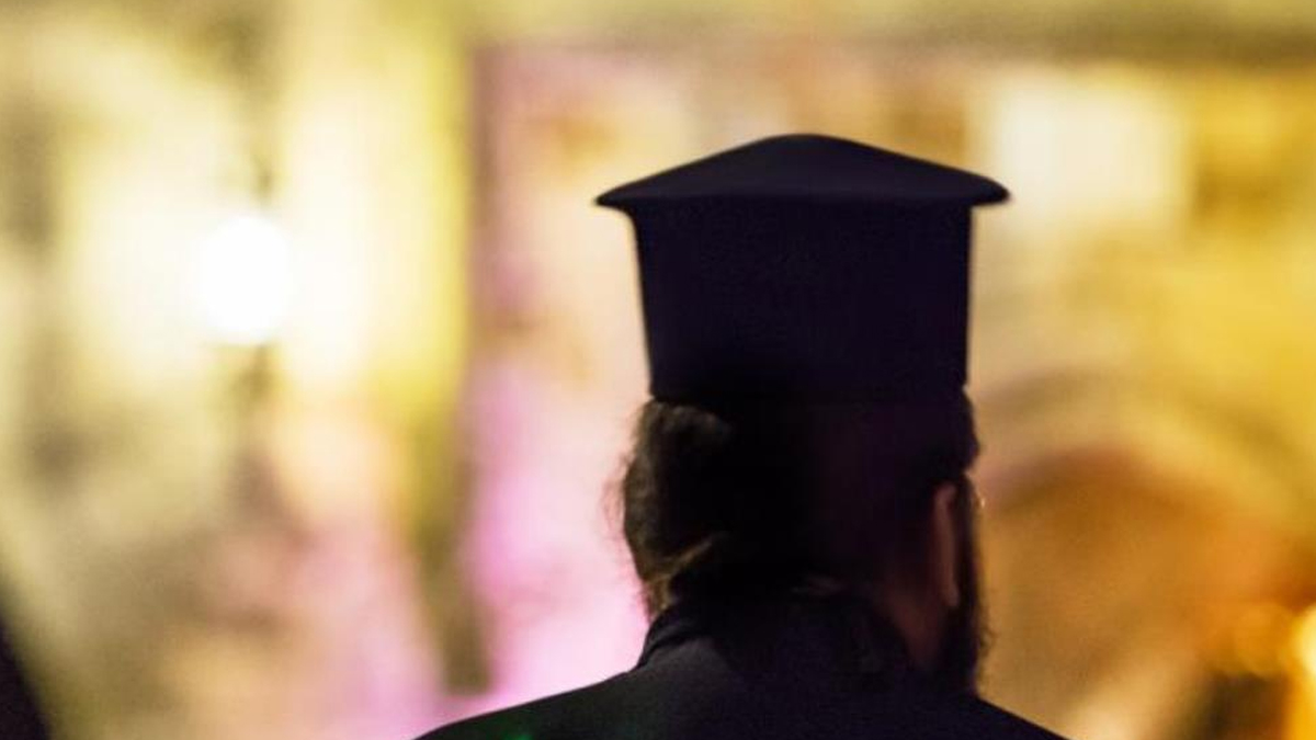 Τρίκαλα: Στο αστυνομικό τμήμα κατέληξαν μετά από τσακωμό ο ιερέας με την πρεσβυτέρα