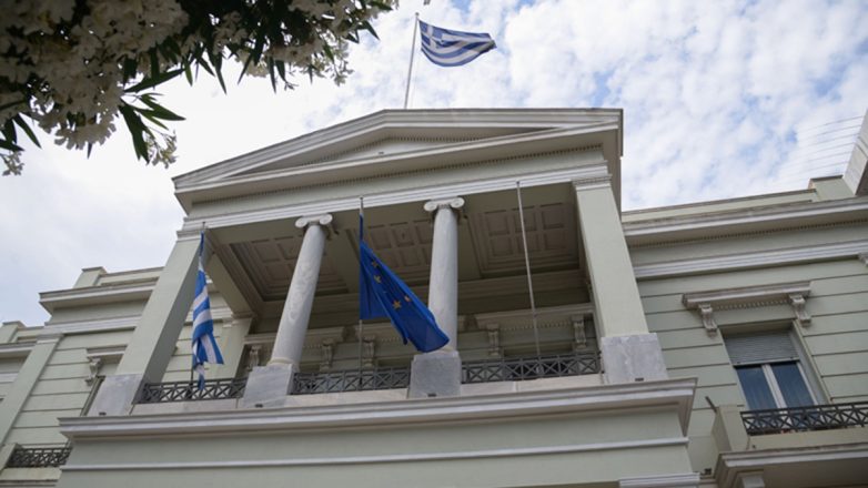 Συλλυπητήρια του ελληνικού ΥΠΕΞ προς τον λαό της Ινδονησίας για τον καταστροφικό σεισμό Συλλυπητήρια του ελληνικού ΥΠΕΞ προς τον λαό της Ινδονησίας για τον καταστροφικό σεισμό